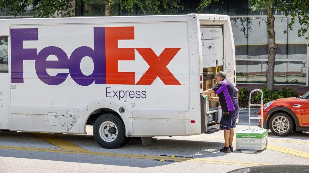 FedEx CEO touts 'scaled network' as supply chain challenges loom