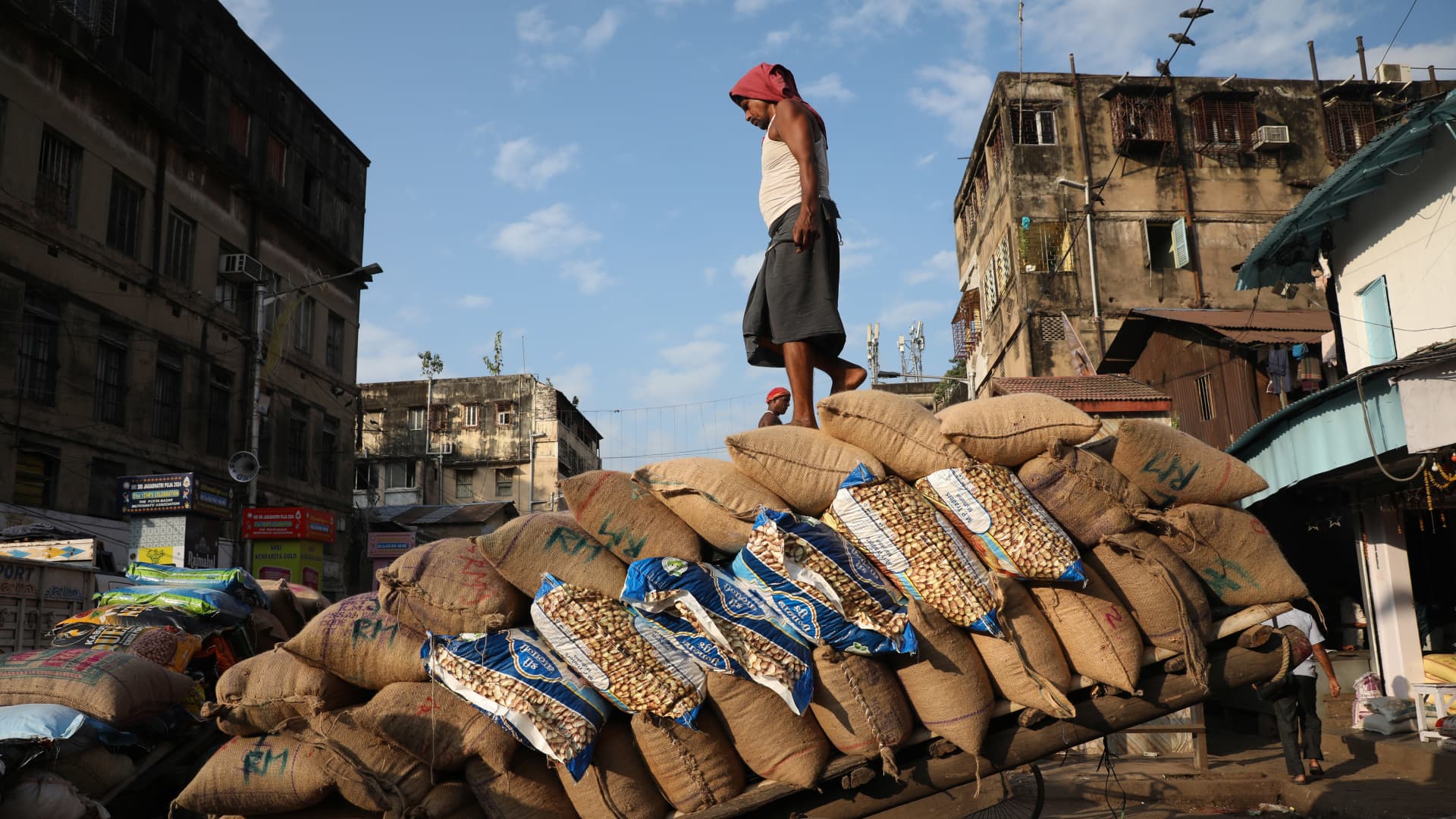 India's inflation slows from 14-month high, raising hopes of interest rate cut under new governor