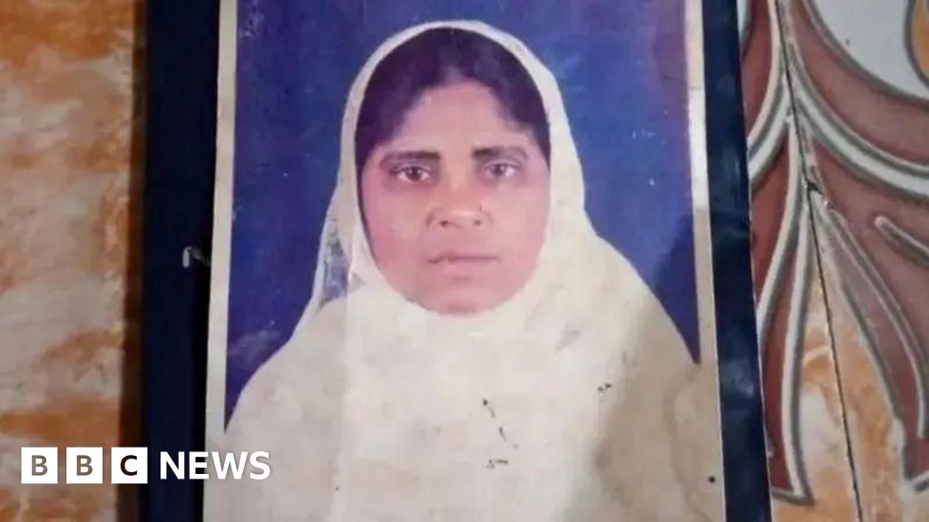 Missing India woman found in Pakistan returns home