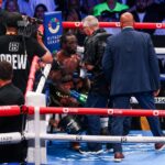 Image: Crawford Beats Canelo? Best in 30 Years, Says Coach