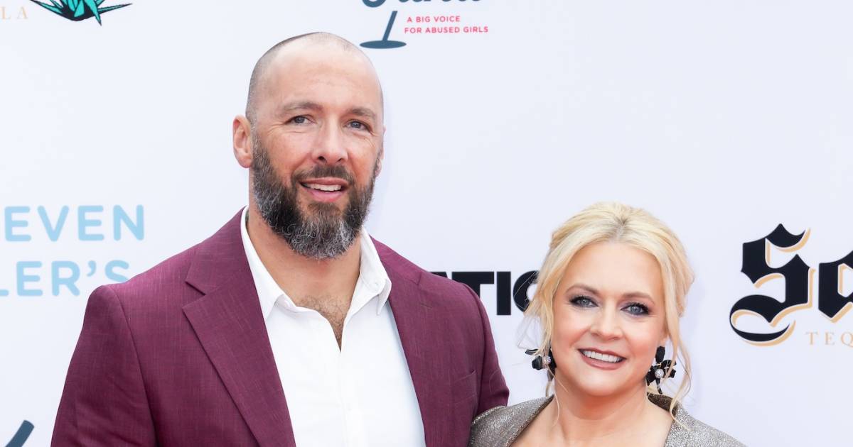 Melissa Joan Hart Shares Secret to 21-Year Marriage With Mark Wilkerson