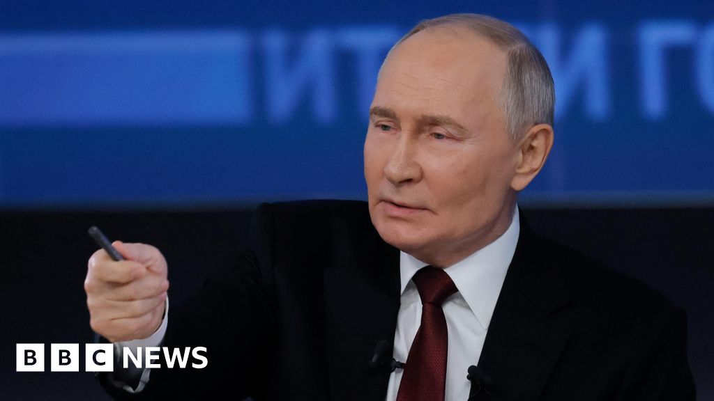 BBC's Rosenberg challenges Vladimir Putin on 25-year Russian rule