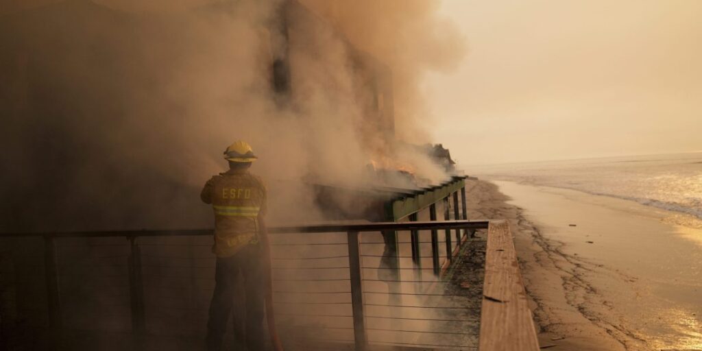 Powerful Santa Ana winds that fueled catastrophic Los Angeles wildfires expected to return in days