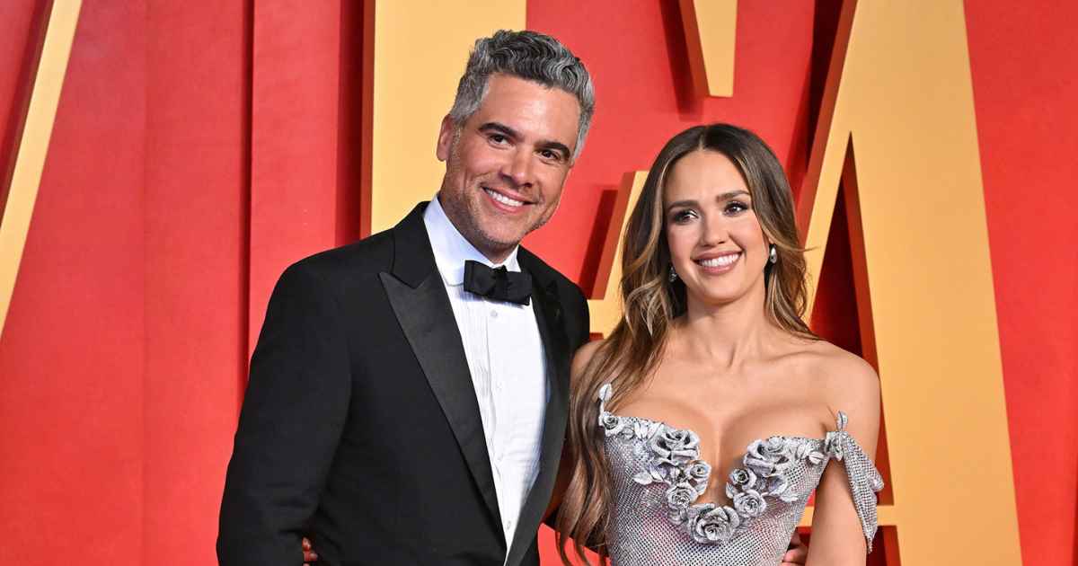 All the Clues Jessica Alba and Cash Warren Were Headed for a Split