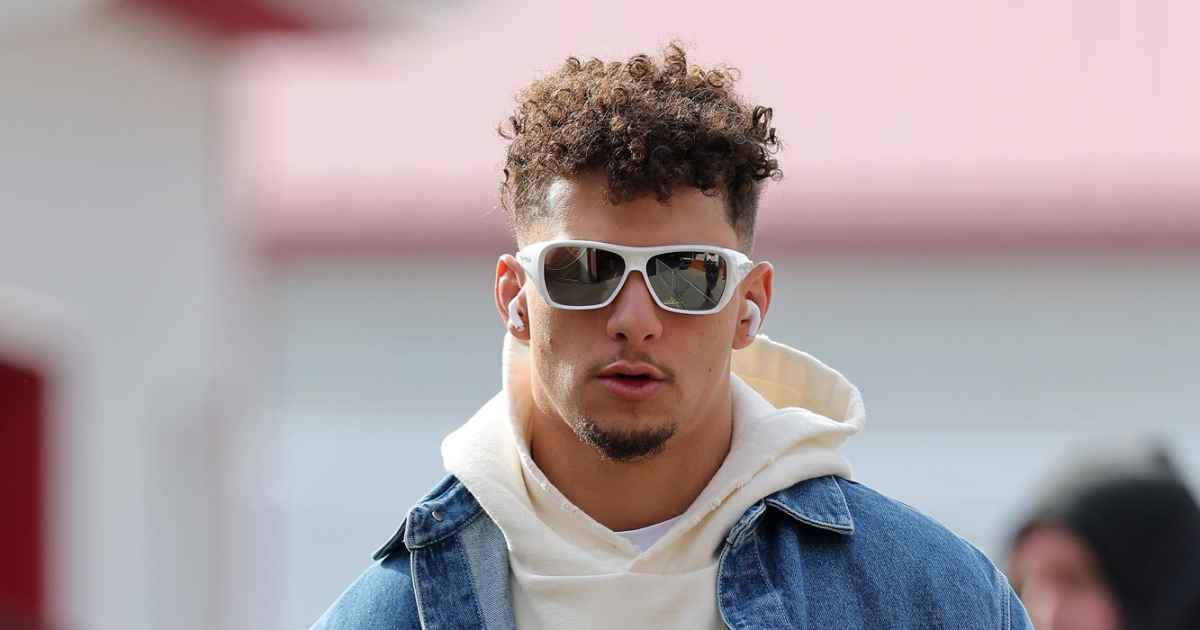 Chiefs Honor Patrick Mahomes' New Baby Ahead of NFL Playoff Game