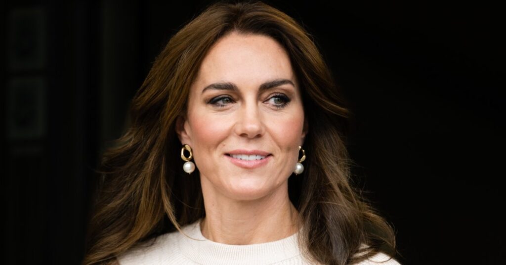 Get Kate Middleton’s Chic Preppy Sweater Look for Just $24