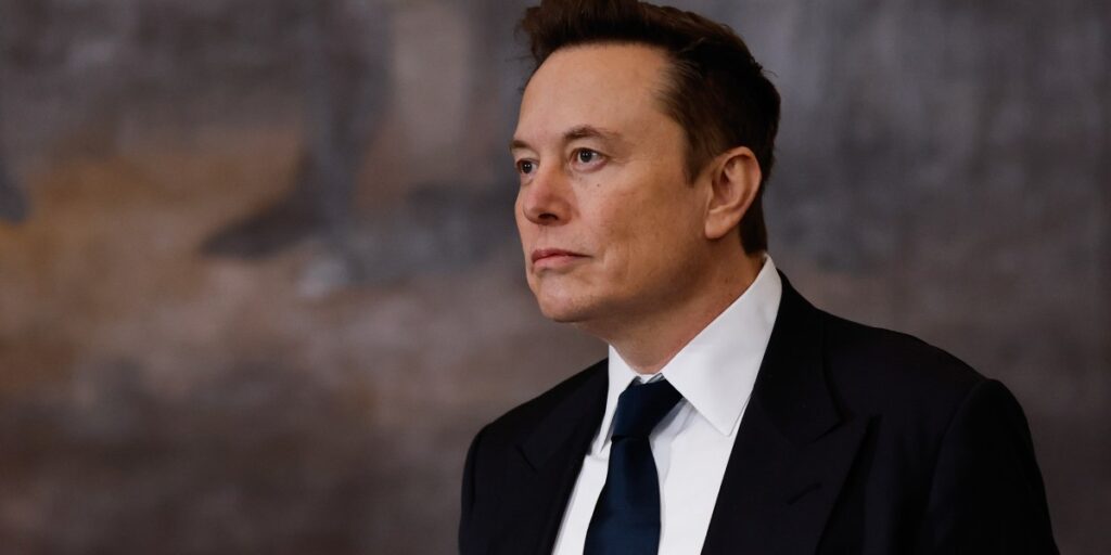 Musk exploring blockchain use in US government efficiency effort