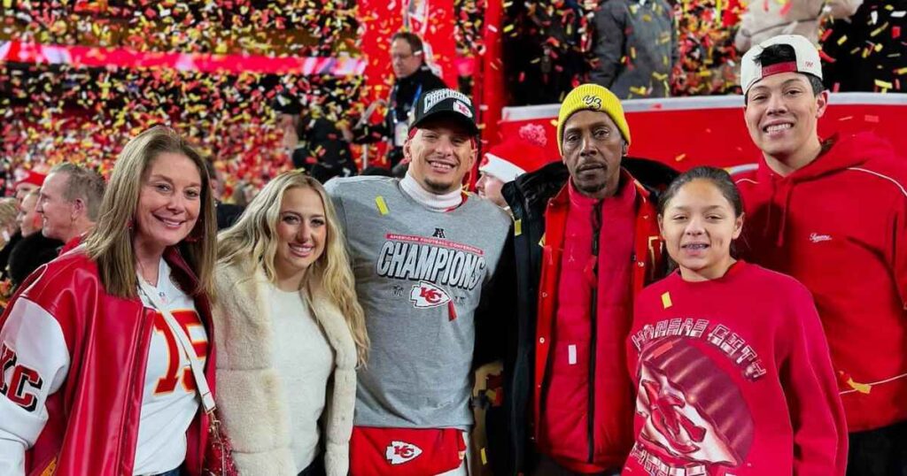 Patrick Mahomes Reunites With His Parents, Brother After AFC Title Win