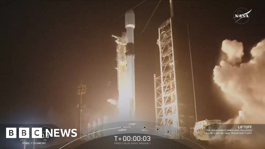 Watch as SpaceX rocket blasts off to the Moon