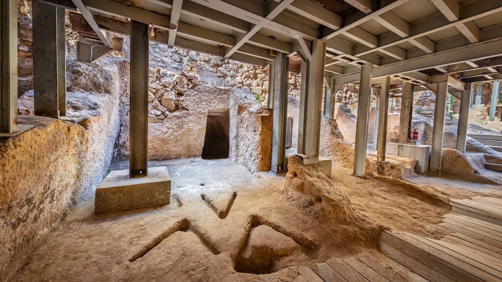 Structure discovered in Jerusalem's City of David dates back to the first temple, study finds