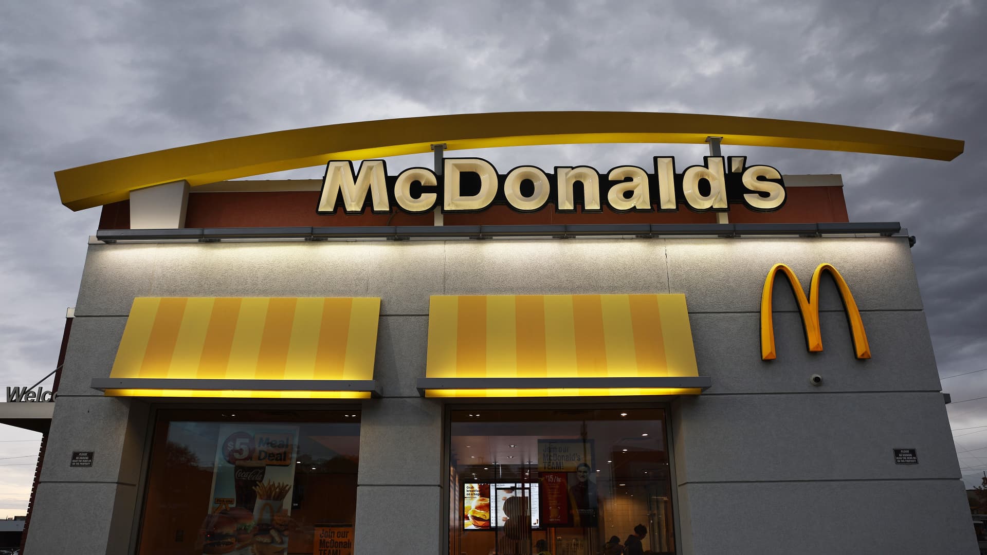 McDonald's (MCD) Q4 2024 earnings