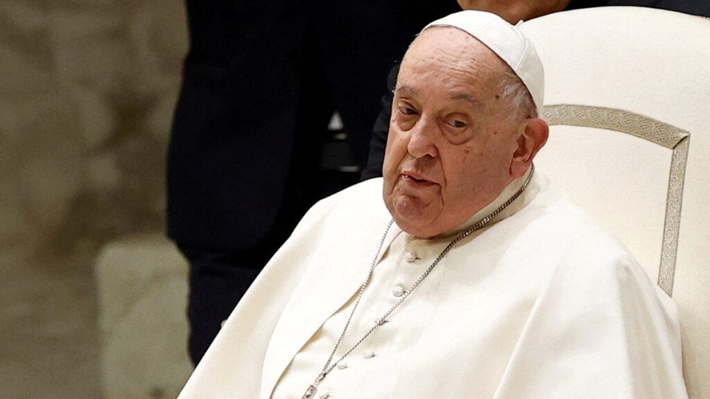 Pope Francis suffering from early stage kidney failure