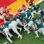 Trump 'wouldn't ban' Eagles tush push