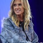 To turn Levi Strauss into a $10 billion business, CEO Michelle Gass is looking to women