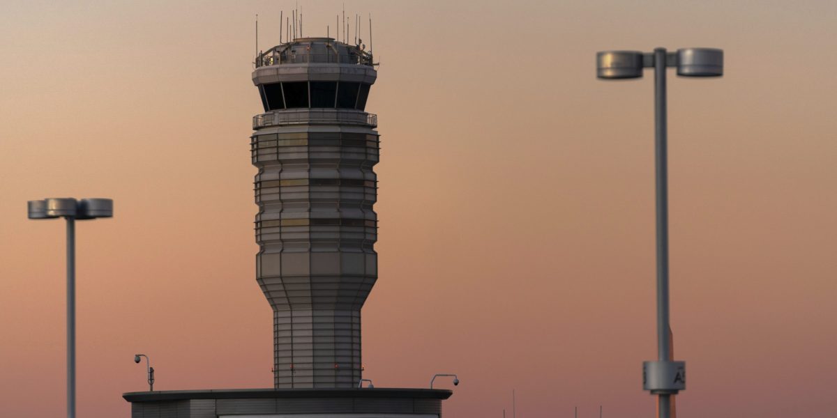 American Airlines plane calls off landing in D.C. to avoid jet taking off in latest airport incident