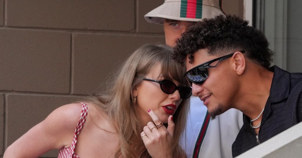 Patrick Mahomes Praises Taylor Swift for ‘Inspiring Billions’