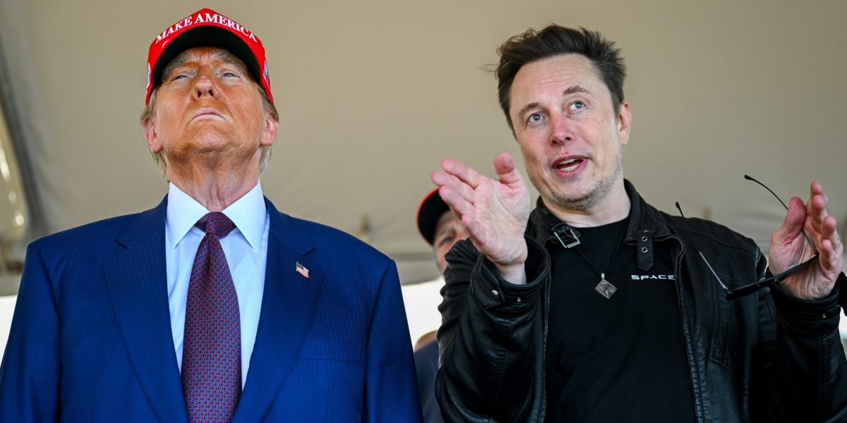 Elon Musk’s growing to-do list includes working with Boeing to speed up the delivery of Trump’s new Air Force One jets