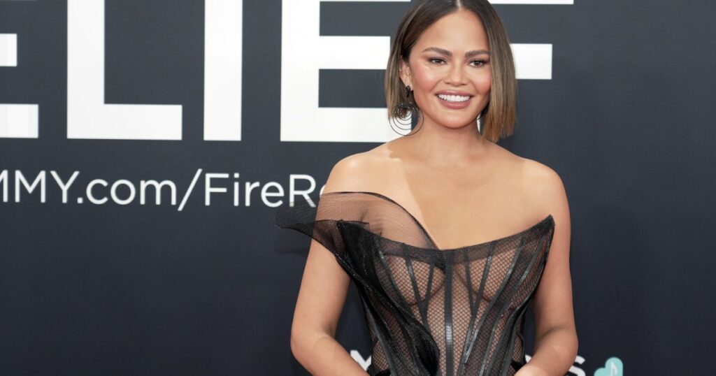 Shop 13 Satchel Bags to Nail Chrissy Teigen's Rich Mom Style