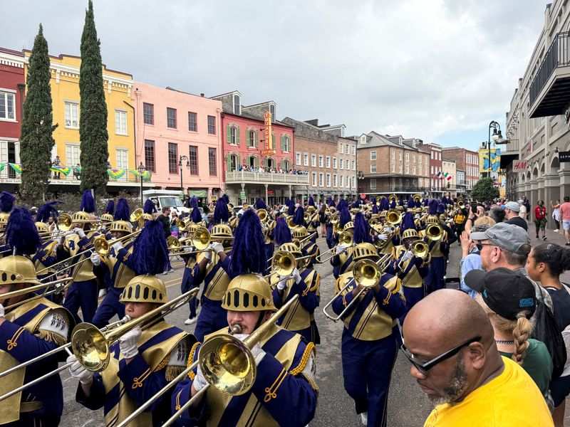 Super Bowl parade a reminder 'New Orleans is still in business'