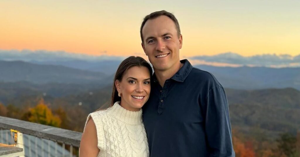 Pro Golfer Jordan Spieth and Wife Annie Are Expecting 3rd Baby