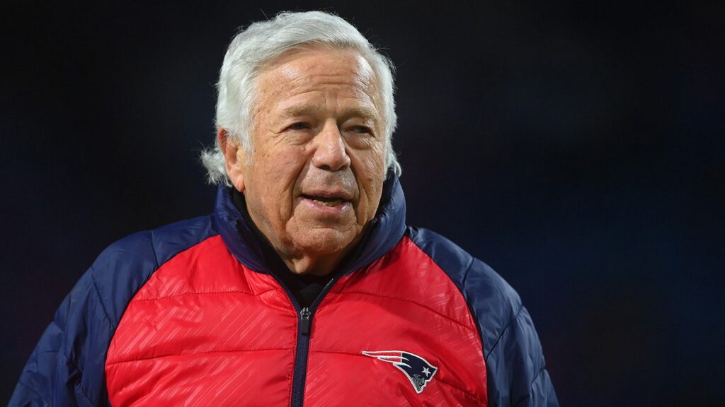 Patriots owner Robert Kraft opens up on Trump attending Super Bowl LIX, Tom Brady calling the game