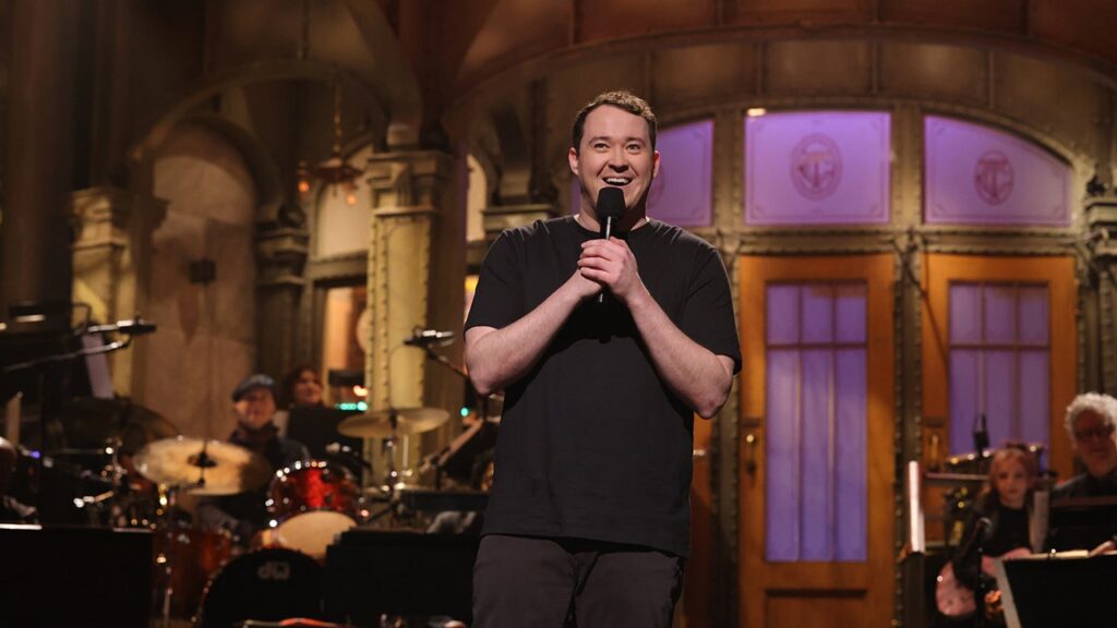 Standup star Shane Gillis to host 'SNL' for second time since show fired him