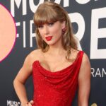 Taylor Swift Wears 'T' Charm to 2025 Grammys