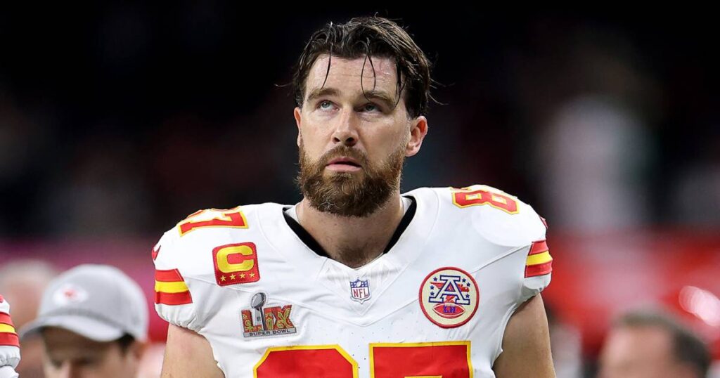 Travis Kelce Has Worst Super Bowl of Career as Chiefs Lose in Blowout