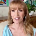 Jane Seymour Was ‘Forced To’ Wear Jeans, and Now She’s ‘Thriving’