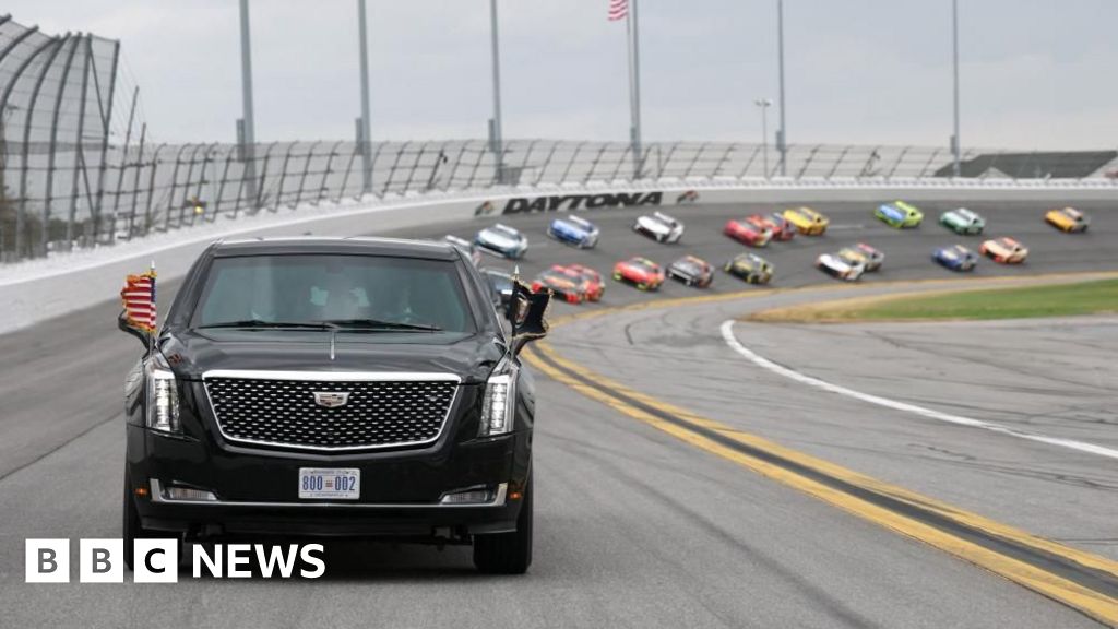 Watch: Trump's motorcade drives lap of Daytona 500 racetrack