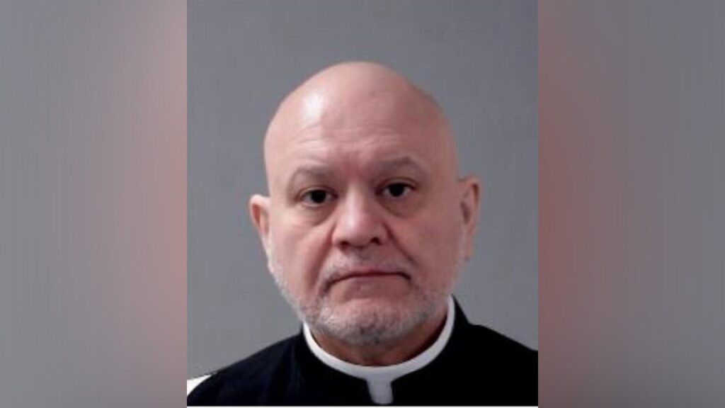 Exorcist priest accused of ripping out teen's hair, 'growling' during cleansing