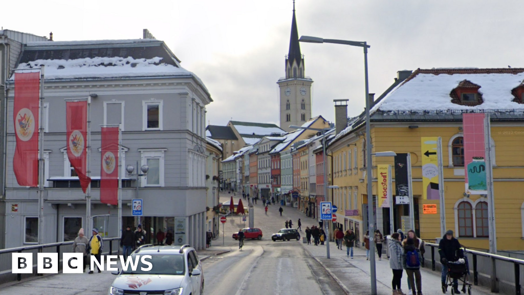 Villach knife attack leave teenager dead and four wouded