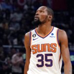 Kevin Durant says teams aren't held to same 'loyalty' expectations as players are after stunning NBA trade