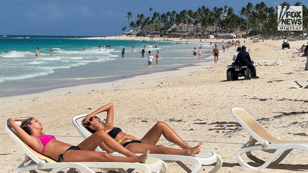 Americans traveling on spring break should know 3 crucial things to stay safe: expert