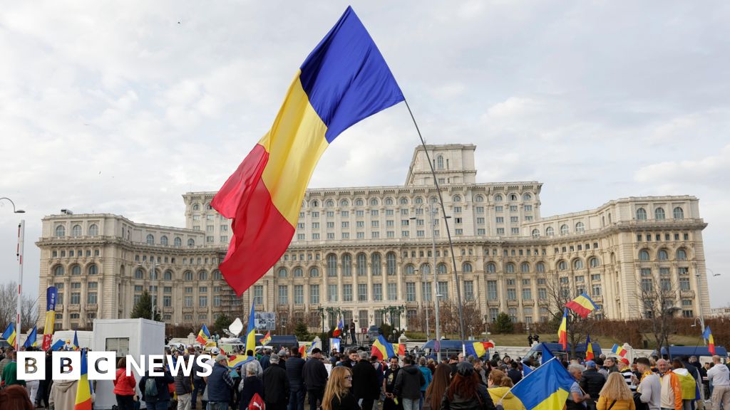 Romania court upholds ban on far-right populist running for president