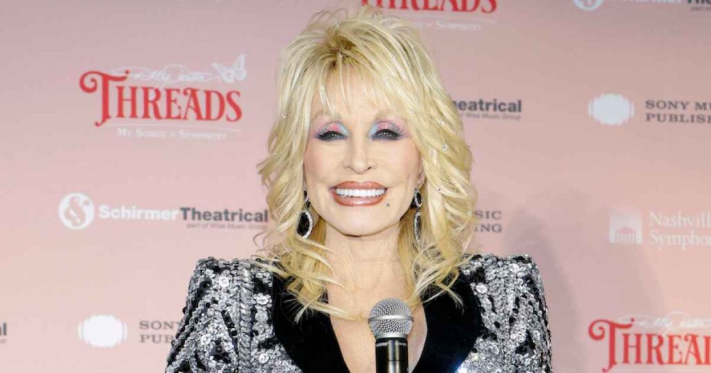 Dolly Parton Has ‘Not Stopped Crying' Over Carl Dean Tribute