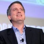 Spotify signs Bill Simmons, its $250 million man, to a new deal