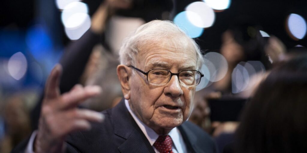 Warren Buffett is investing more money in Japan amid the recent selloff in the U.S. stock market