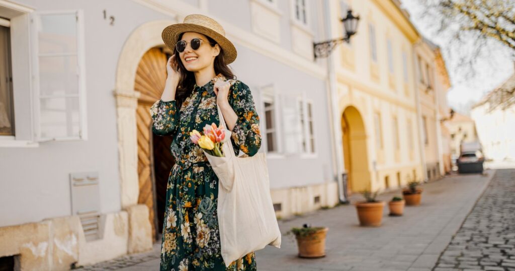 19 Loose Spring Dresses That Secretly Flatter Your Waist