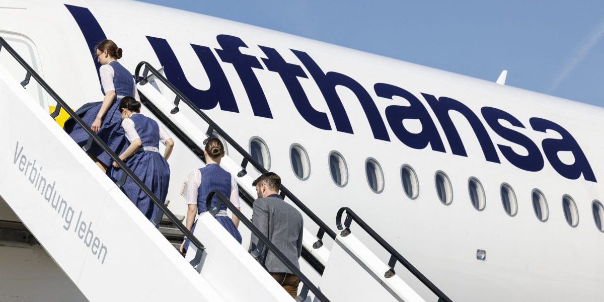 Lufthansa vows turnaround plan to lift 2025 earnings, amid profit drop due to strikes, rising costs and aircraft delays