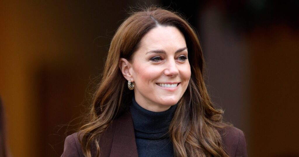 Get Kate Middleton’s Chic Chelsea Boot Look for Just $30!