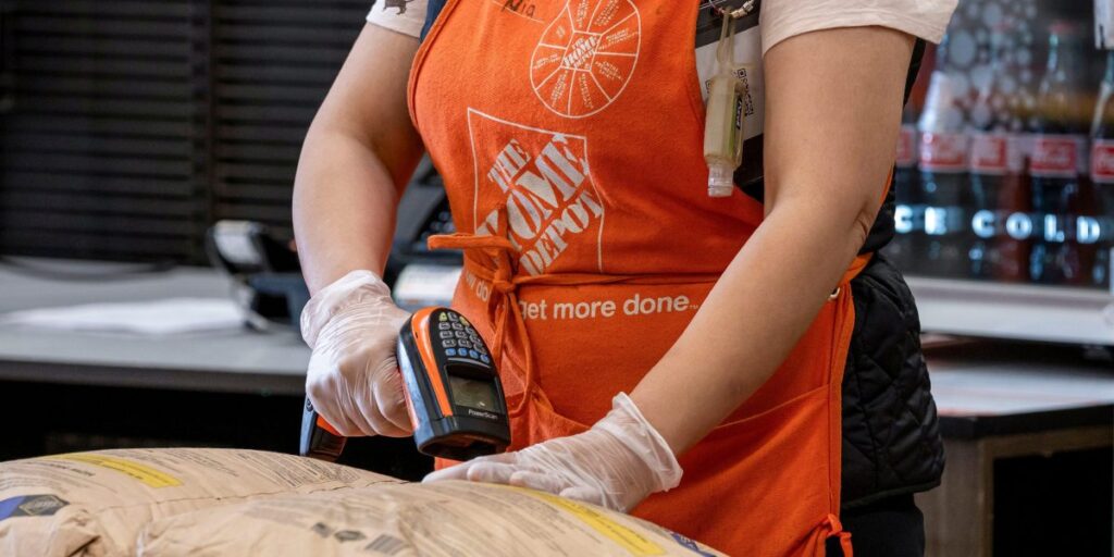 Home Depot turns to AI to answer online shoppers’ questions