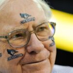 A free trip to Mars, free burgers for life, and $1 million: what a perfect March Madness bracket could win you as Warren Buffett and Elon Musk chip in