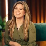 Kelly Clarkson Recalls Losing 'A Lot' During Talk Show's 1,000th Episode