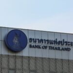 Thai economy to grow slightly above 2.5%, central bank minutes show