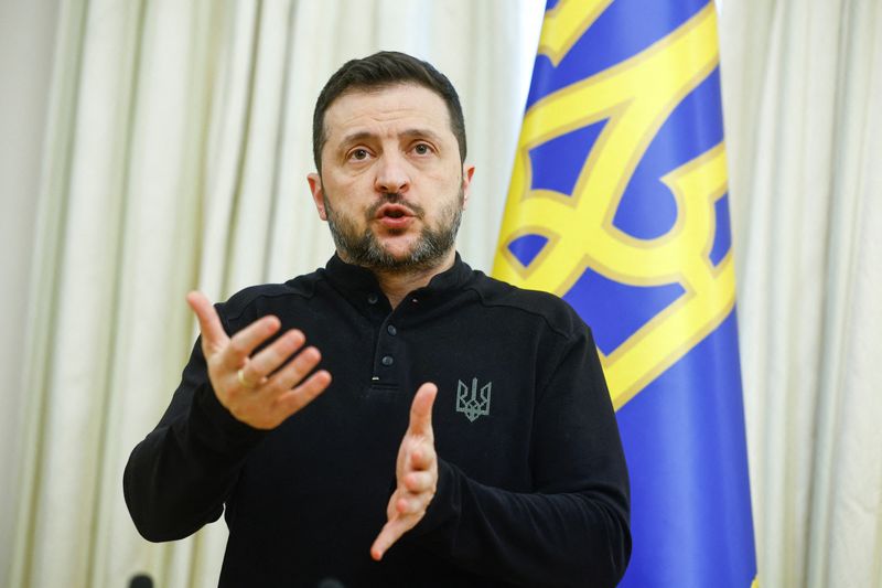 Ukraine's Zelenskiy in Britain to meet PM Starmer and King Charles