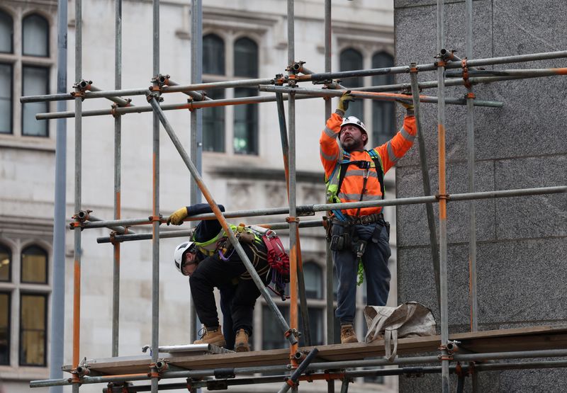 Britain pledges 600 million pounds to tackle construction skills shortages