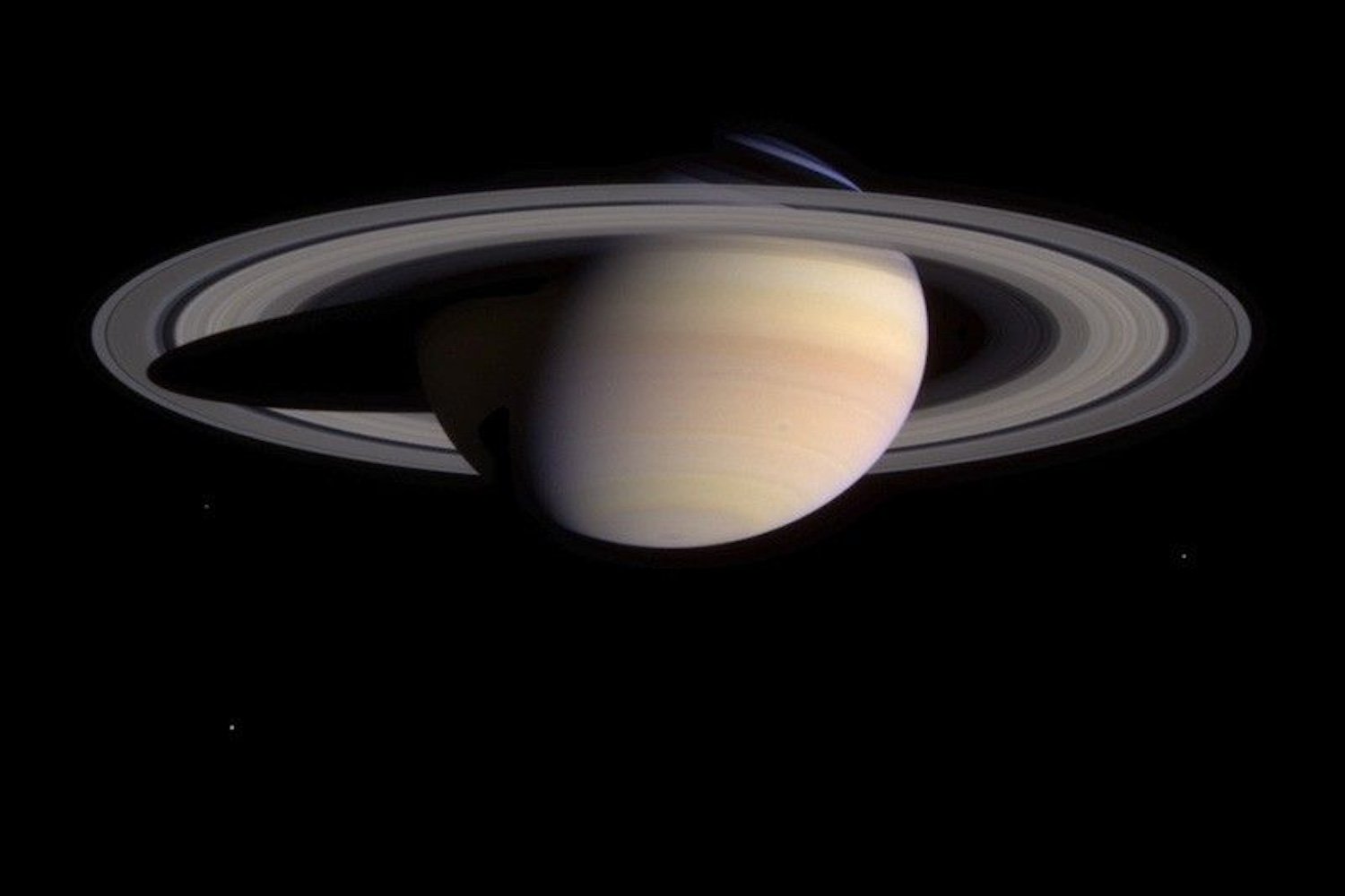 Saturn Rings 1