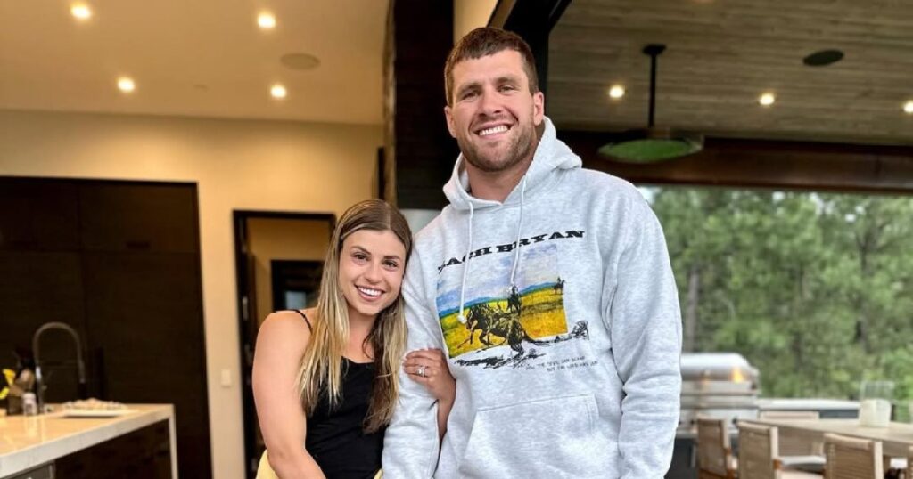 Steelers' T.J. Watt and Wife Dani Announce Birth of 1st Baby