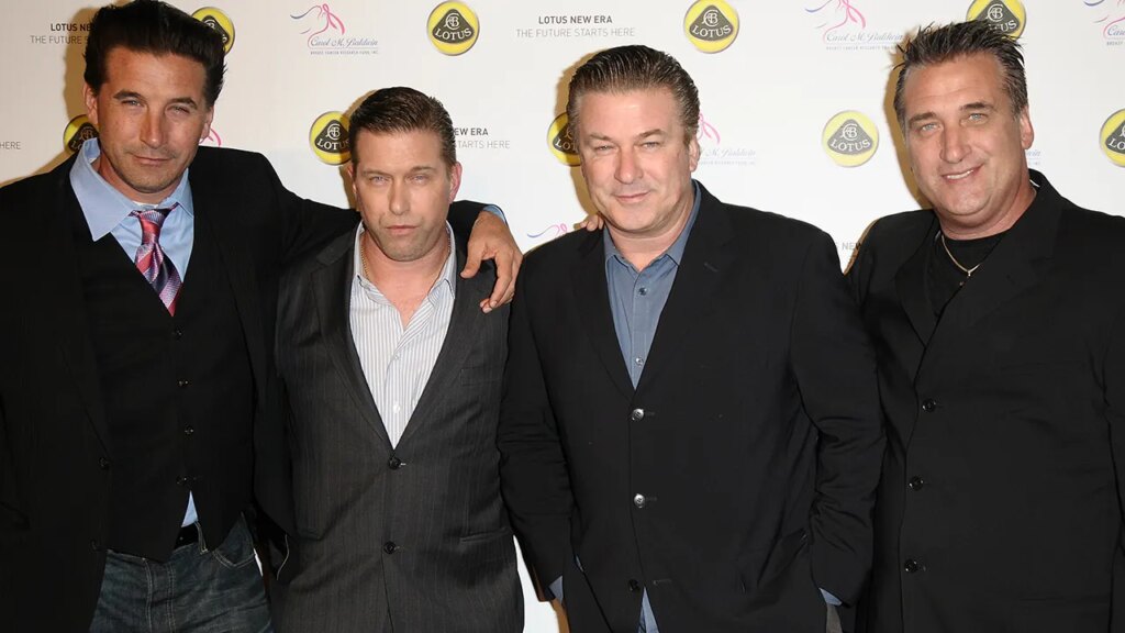 Baldwin brothers 'battle' over their political differences: Billy Baldwin